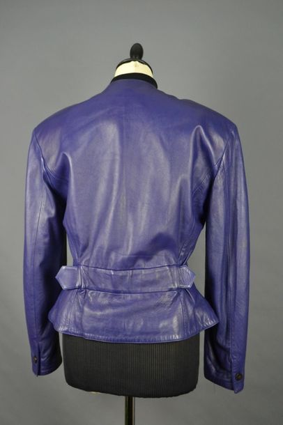 YSL Veste en cuir YSL variation, taille 38, superbe couleur violet indigo, parfait...