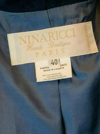 Nina RICCI Long jacket NINA RICCI Haute couture viscose silk polyamide, gold buttons...