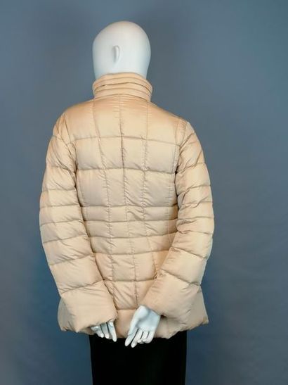 MONCLER MONCLER down jacket in real down, size 38, excellent condition.