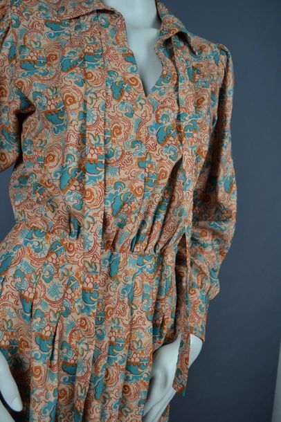 FOUKS Dress from the house FOUKS from the 70's, in synthetic, Size 38, excellent...
