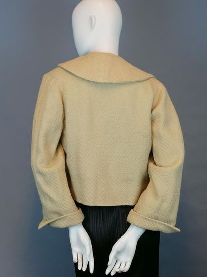 MODE VINTAGE Jacket from the late 50's and early 60's, made of wool, seamstress work,...