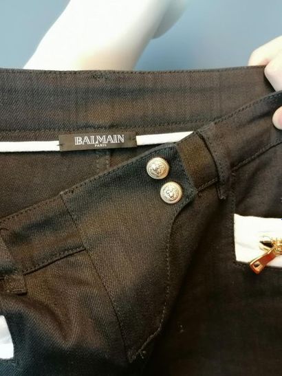 BALMAIN Biker jeans from BALMAIN in cotton, contemporary, size 36/38. New condition...