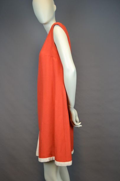 PIERRE CARDIN PIERRE CARDIN's dress from the 60/70's, size 40, in good condition....