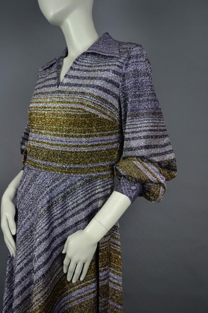 MODE VINTAGE Robe en lurex des années 60/70 en parfait état, taille 40/42.