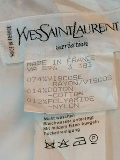 YSL Veste bayadère YSL Variation en Viscose, coton et nylon, des années 90, strass...