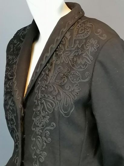 G.RECH Black jacket G.RECH, splendid embroidery work of trimmings, from the 90's,...