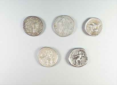 null 
.Lot de monnaies grecques en argent : Alexandre le Grand ( 336 - 323 avant...