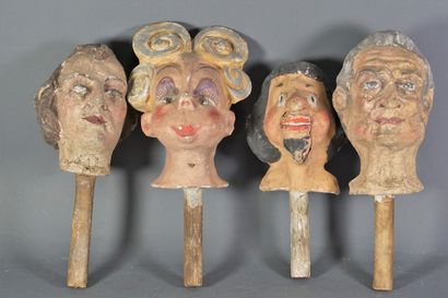 null Set of puppets from the Guignol theatre wood and polychrome papier-mâché Work...