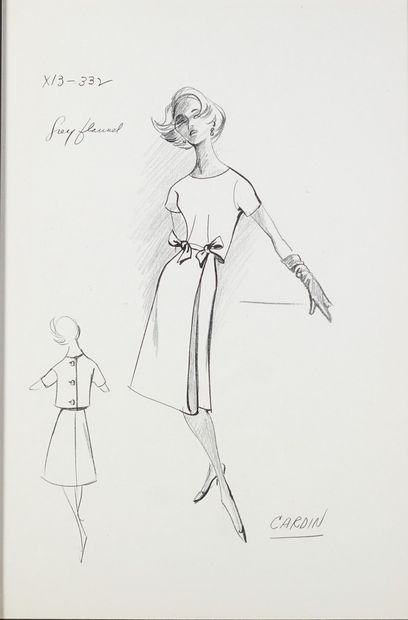 PIERRE CARDIN (1922-2020) Deux dessins de mode au crayon signés. 33 x 21 cm