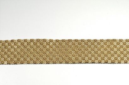 null Bracelet ruban en or jaune 18K (750/oo) tressé. Longueur : 18 cm, largeur :...