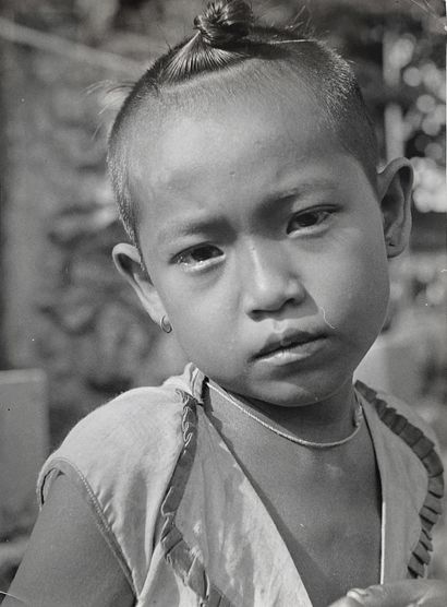 ASIE - PIERRE VERGER (1902-1996) Indochine : un lettré de l'Annam traditionnel, enfant,...