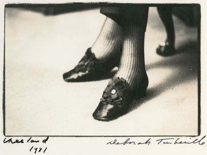 Deborah Turbeville (1932-2013) Les chaussures de Diana Vreeland, rédactrice en chef...