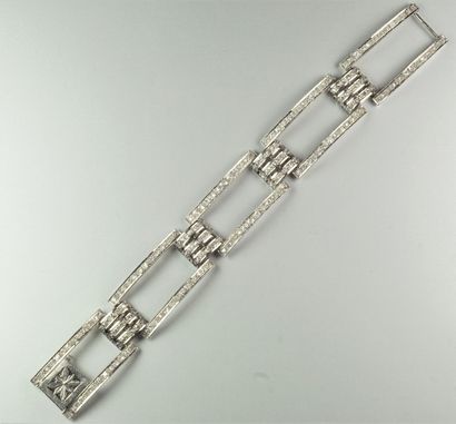 Bracelet en platine (850/oo) à maillons rectangulaires...