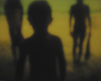 JAÏR LANES 1967- "Meninos, Ubatuba", 2000.Photographie. Tirage pigmentaire couleur...