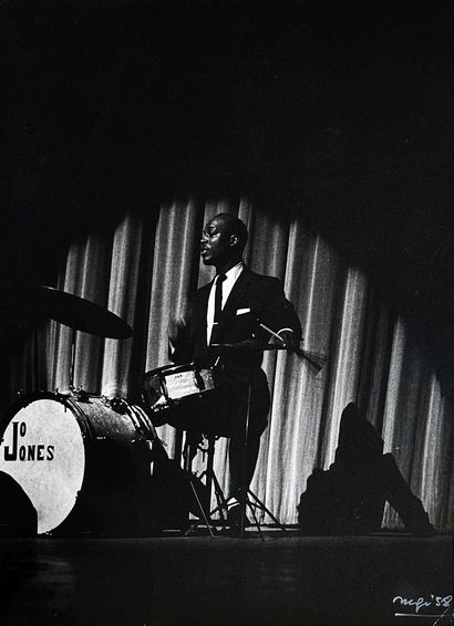 INGI (Louis Ingigliardi, dit) 1915-2008 MUSIC-JAZZ JO JONES (1911-1985) Jazz Drummer...