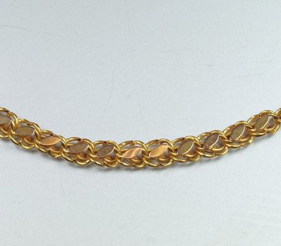 18K (750/oo) yellow gold chain with fancy...