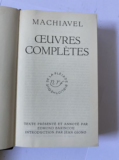 Machiavel. Oeuvres complétes. Édité à Paris, chez Gallimard en 1952. De format in-12....