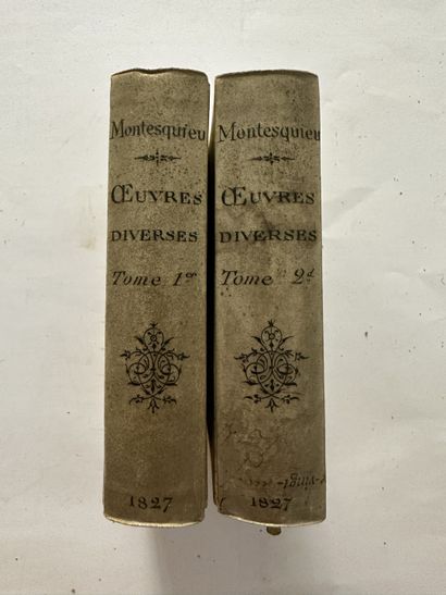 Montesquieu. Oeuvres de Montesquieu. Édité à Paris, chez L. De Bure en 1777. 2 tomes...