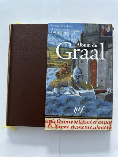 Du Graal. Album. Édité à Paris, chez Gallimard en 2009. De format in-12. Cuir de...