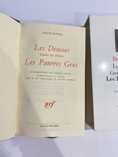 Dostoievski Les demons carnets des demons. Édité à Paris, chez Gallimard en 1955....