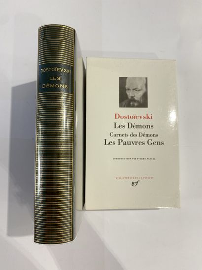 Dostoievski Les demons carnets des demons. Édité à Paris, chez Gallimard en 1955....
