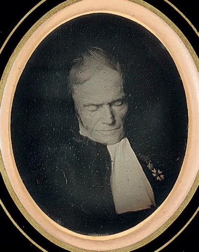 ANONYME Portrait d'homme à la Légion d'Honneur post mortem, ca. 1850 Daguerréotype...