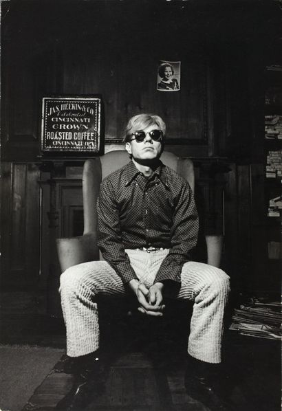 RAPHO - HERVÉ GLOAGUEN 1937 RAPHO - HERVÉ GLOAGUEN 1937- Andy Warhol, 1966. Photograph.... Gazette Drouot
