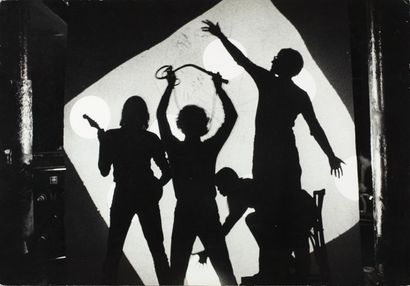RAPHO - HERVÉ GLOAGUEN 1937 RAPHO - HERVÉ GLOAGUEN 1937- Andy Warhol and the Velvet... Gazette Drouot