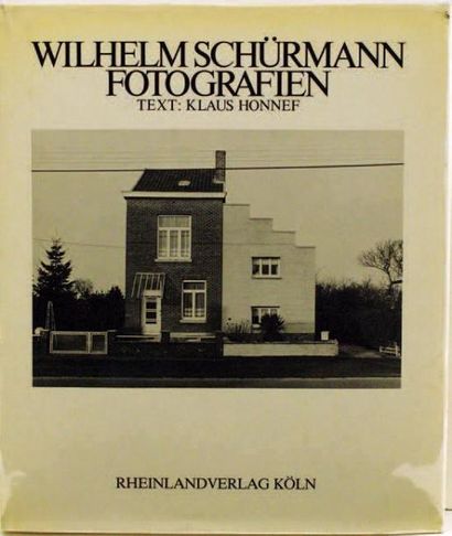 WILHELM SCHÜRMANN FOTOGRAFIEN Rheinlandverlag, sans date, 84 pages. Rare version...