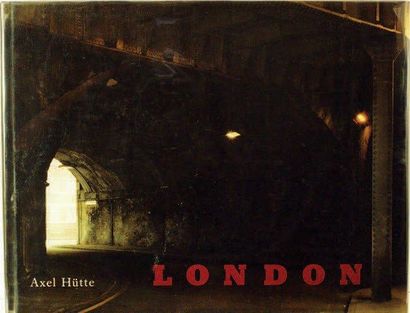 Axel Hütte LONDON Schirmer / Mosel, 1993, 108 pages. Relié avec jaquette, très bon...
