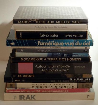 null VOYAGE - 14 VOLUMES «Wilfred Thesiger Visions d'un nomade» 1987; «Lanfranco...