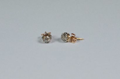 null Paire de boucles d'oreille en or jaune 18 K 750 °/oo et diamant poids brut 1.9...