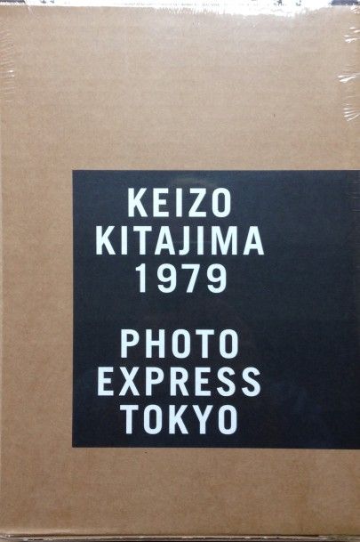 Kitajima Keizo Photo Express : Tokyo. Steidl, 2012. 13 volumes brochés dans un étui...