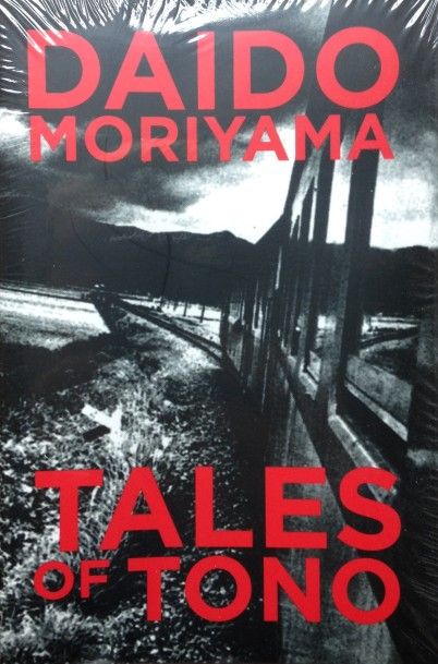 Moriyama Daido Tales of Tono. Tate, 2012. Broché. Neuf, sous film plastique d'or...