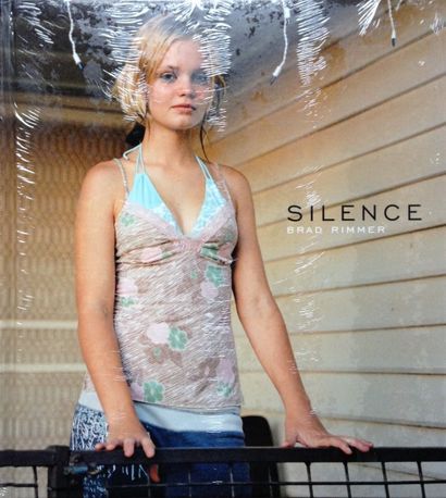 Rimmer Brad Silence. T & G Publishing, 2010. Texte en anglais. Neuf, sous film plastique...