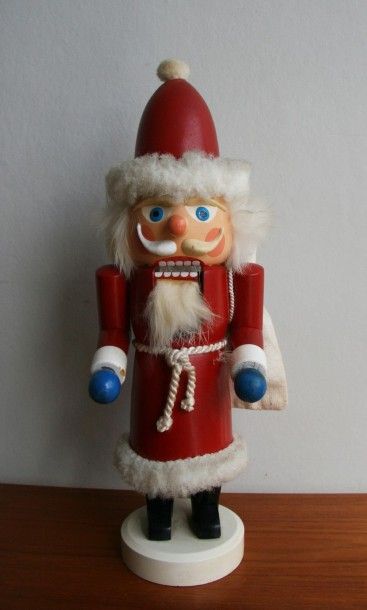 null Père Noël casse-noix en bois peint 