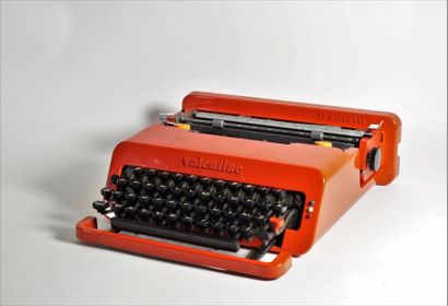 Ettore SOTTSASS Machine à écrire portative Olivetti en plastique ABS rouge, Valentine...