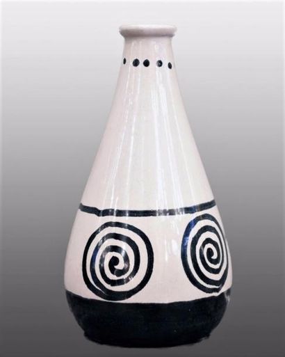 Francis JOURDAIN (1876-1958) Vase soliflore en céramique émaillé noir et blanc à...