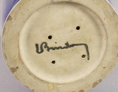 Lucien BRISDOUX (1878-1963) Pied de lampe en céramique émaillée, signé. H 45 cm