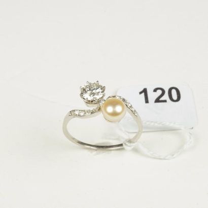 null Bague "Vous et Moi" en platine (850/oo) sertie d'une perle bouton (probablement...