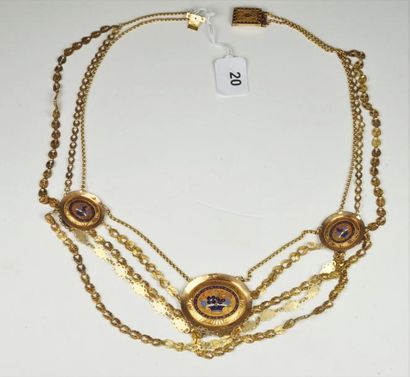 null Collier d 'Esclavage en or jaune 18K (750/oo) composé de trois médaillons ovales...