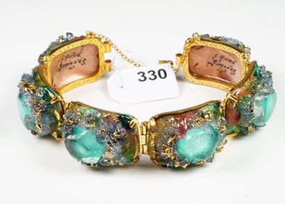 Camille Fauré Parure composée d'un bracelet articulé et d'un collier sertis de cabochons...