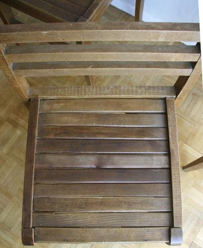 null Ensemble de 4 chaises , chêne, années 1940 - 50 L. 43 cm – H. 80 cm – P. 40,...