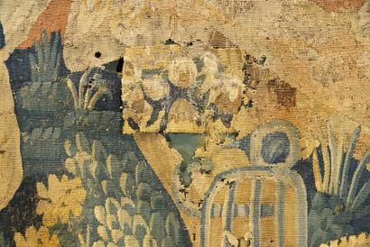 Aubusson XVIIIème Tapisserie à décor d’une scène d’offrande, la bordure à décor de...