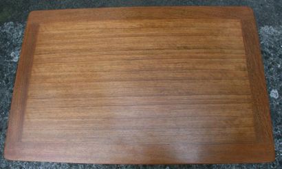 Edition E Gomme G PLAN Table basse rectangulaire, plateau en teck, piétement en bois...