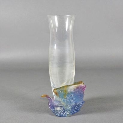 DAUM France Soliflore à décor de poisson en pate de verre H 18 cm