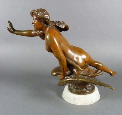 Jean VERSCHNEIDER Mascotte. Sculpture en bronze signée Jean Verschneider,. 20,5 ...