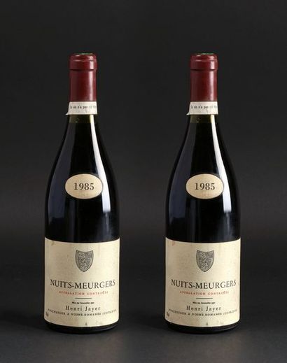 null 2 bouteilles
NUITS St. GEORGES 1er cru «Les Meurgers» - Henri JAYER 1985
Etiquettes...