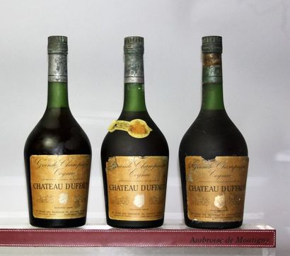 null 3 flacons 70cl COGNAC "Grande Champagne" CHÂTEAU D'UFFAUT Etiquettes abimées...