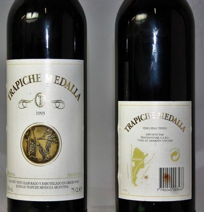 null 60 bouteilles Argentine - CABERNET SAUVIGNON MENDOZA - TRAPICHE 1993 "MEDALLA...